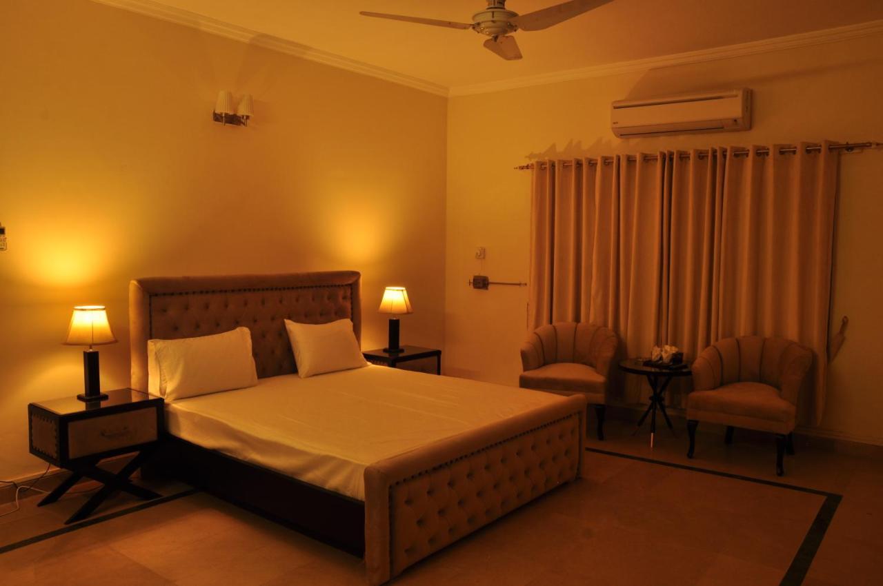 Reina Boutique Hotel - G6/3 Islamabad Buitenkant foto