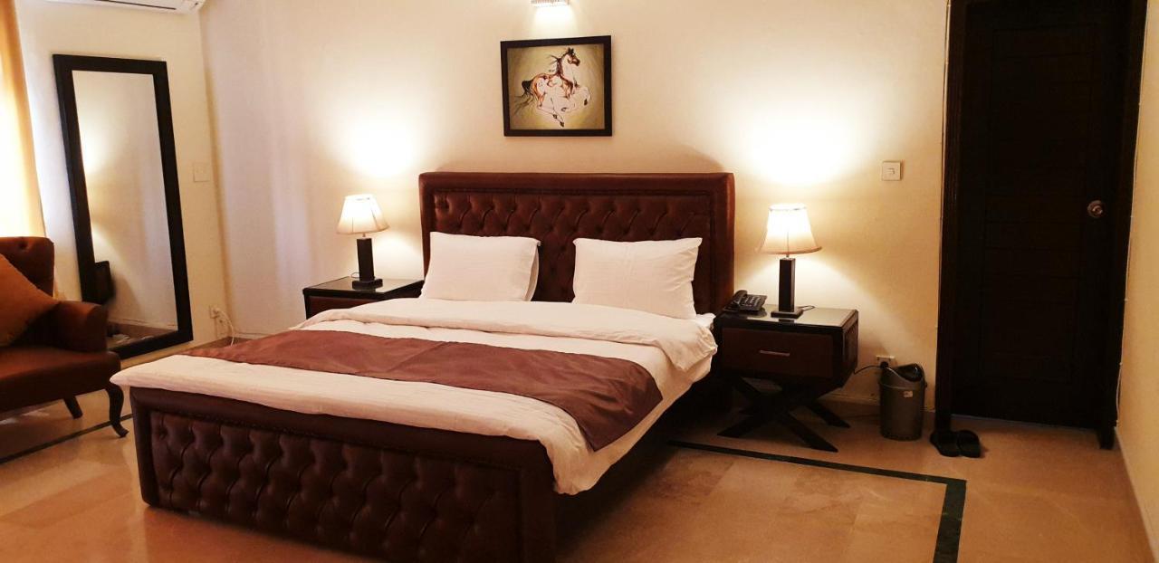 Reina Boutique Hotel - G6/3 Islamabad Buitenkant foto