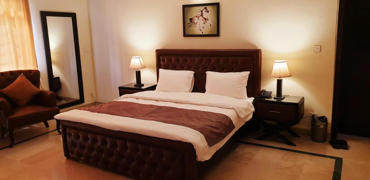 Reina Boutique Hotel - G6/3 Islamabad Buitenkant foto